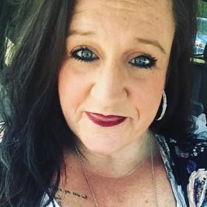 Meet your Posher, Alisha